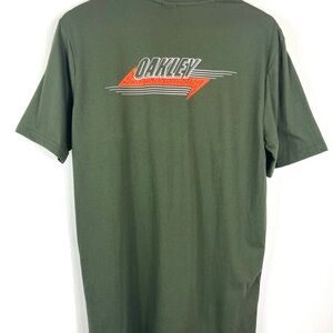 Oakley Men's Green T-Shirt